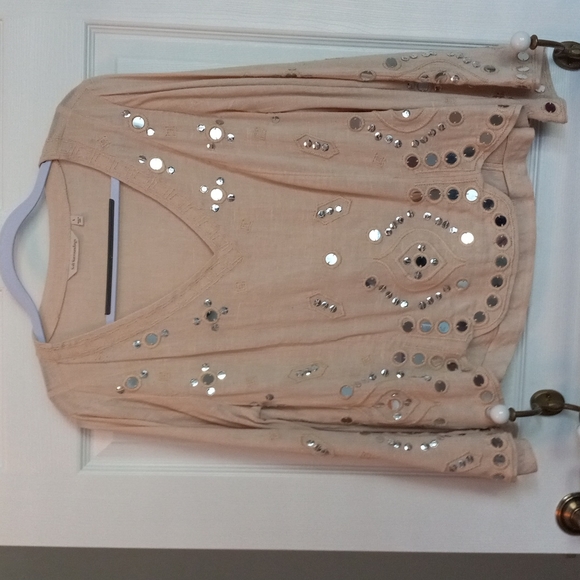 Blouse - Picture 1 of 5